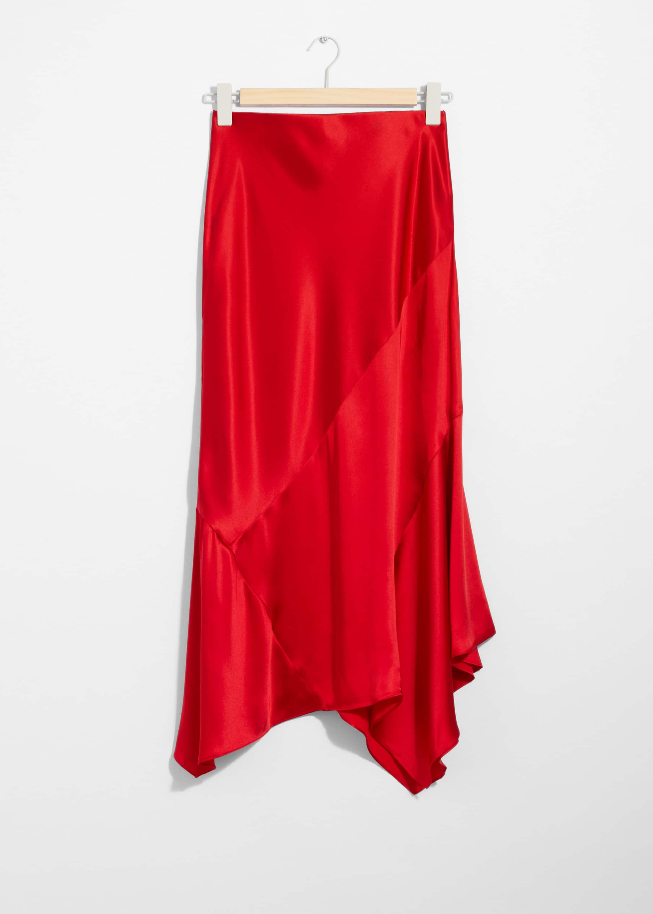 Jupe midi asymétrique en satin - Rouge - Still Life