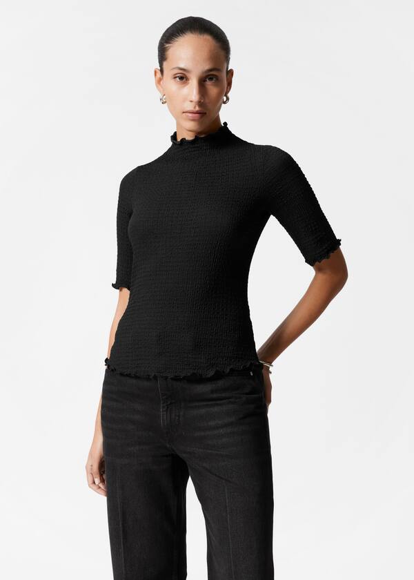 Crinkled Lettuce-Edge Top