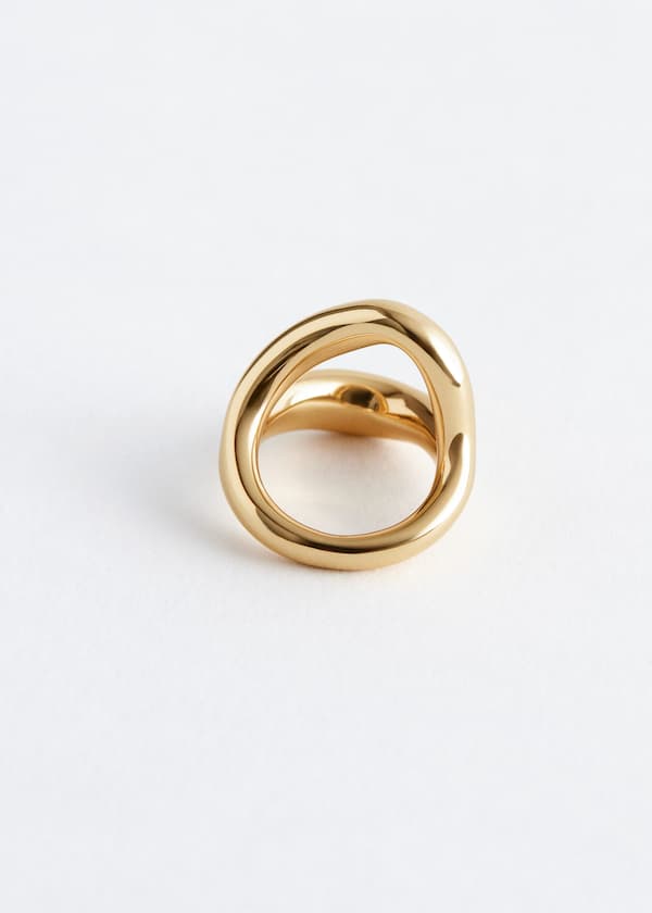 Irregular Ring