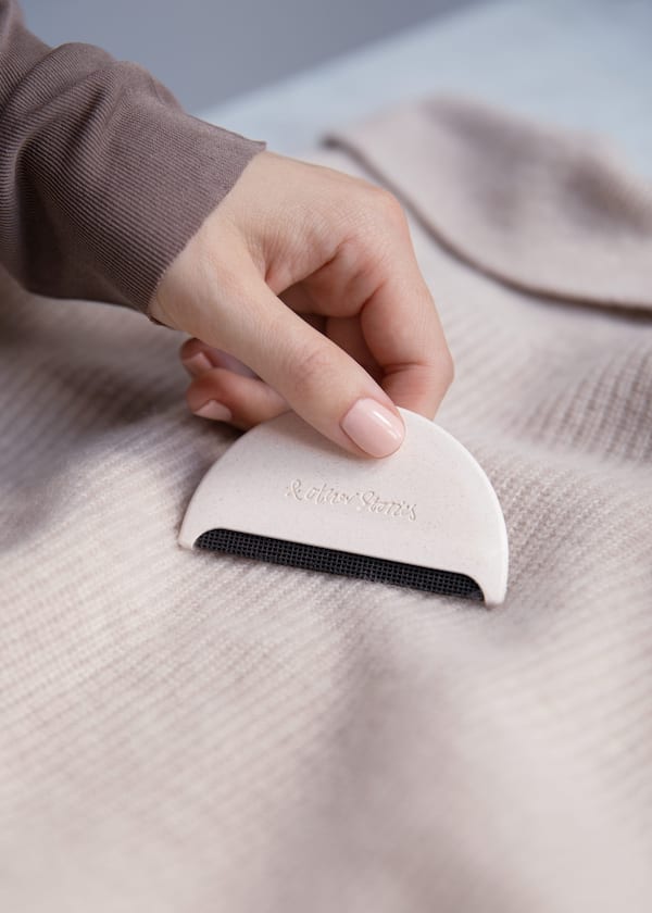 Cashmere & Wool Comb