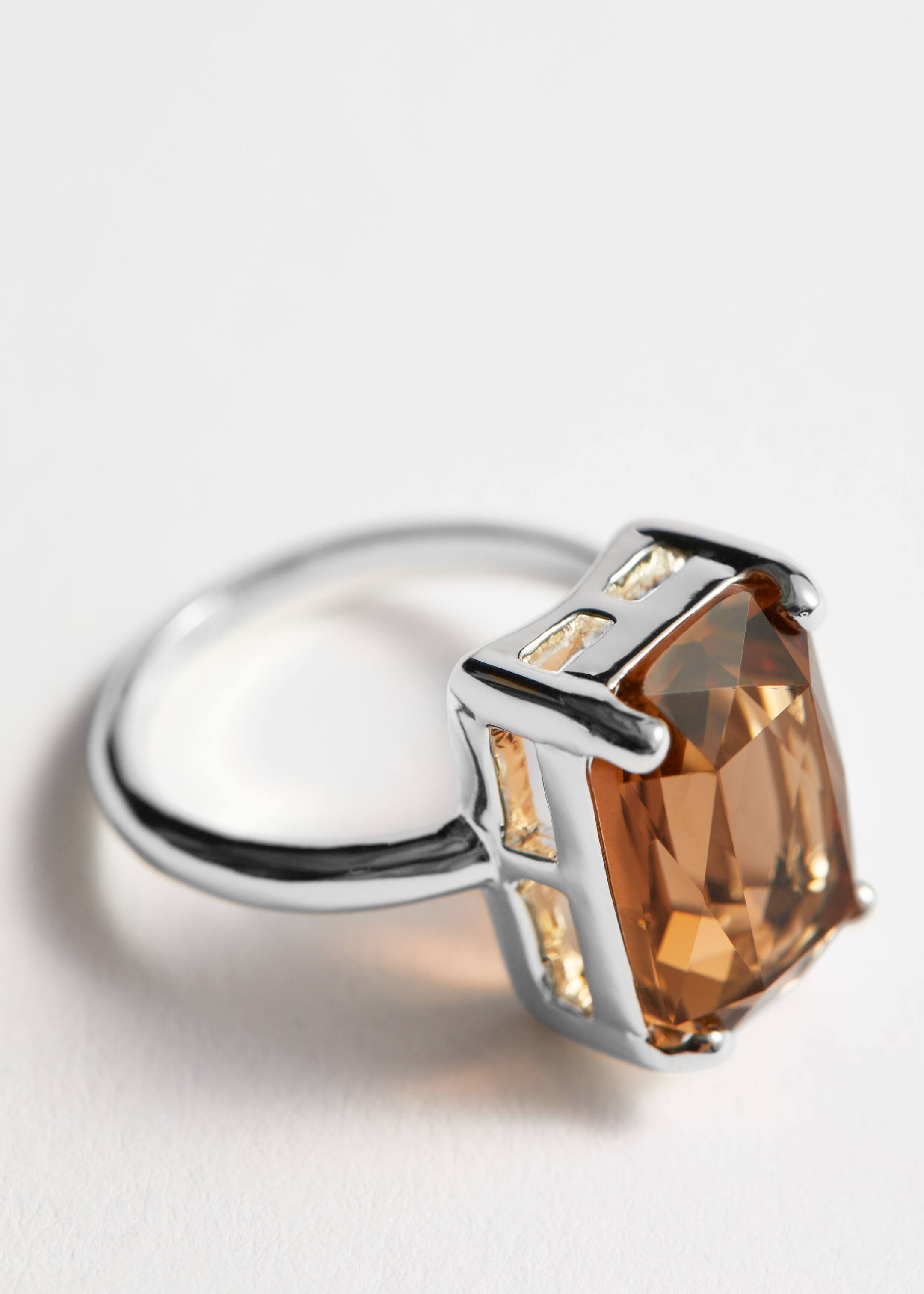 Faceted Crystal Ring - {{variantName}} - Descriptive Detail