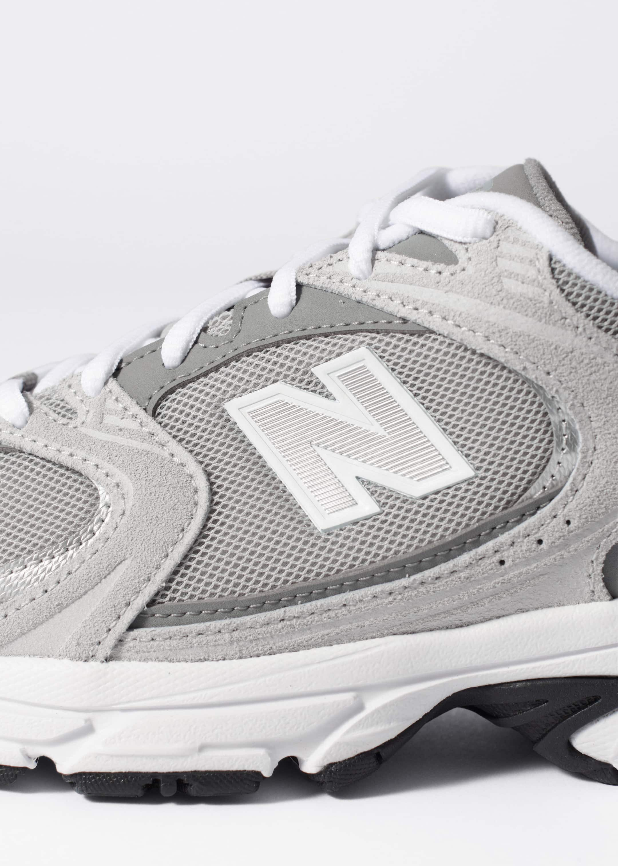 New Balance 530 Sneakers - {{variantName}} - Descriptive Detail