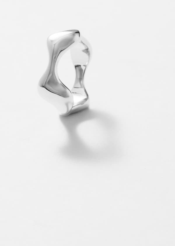 Wavy Ring