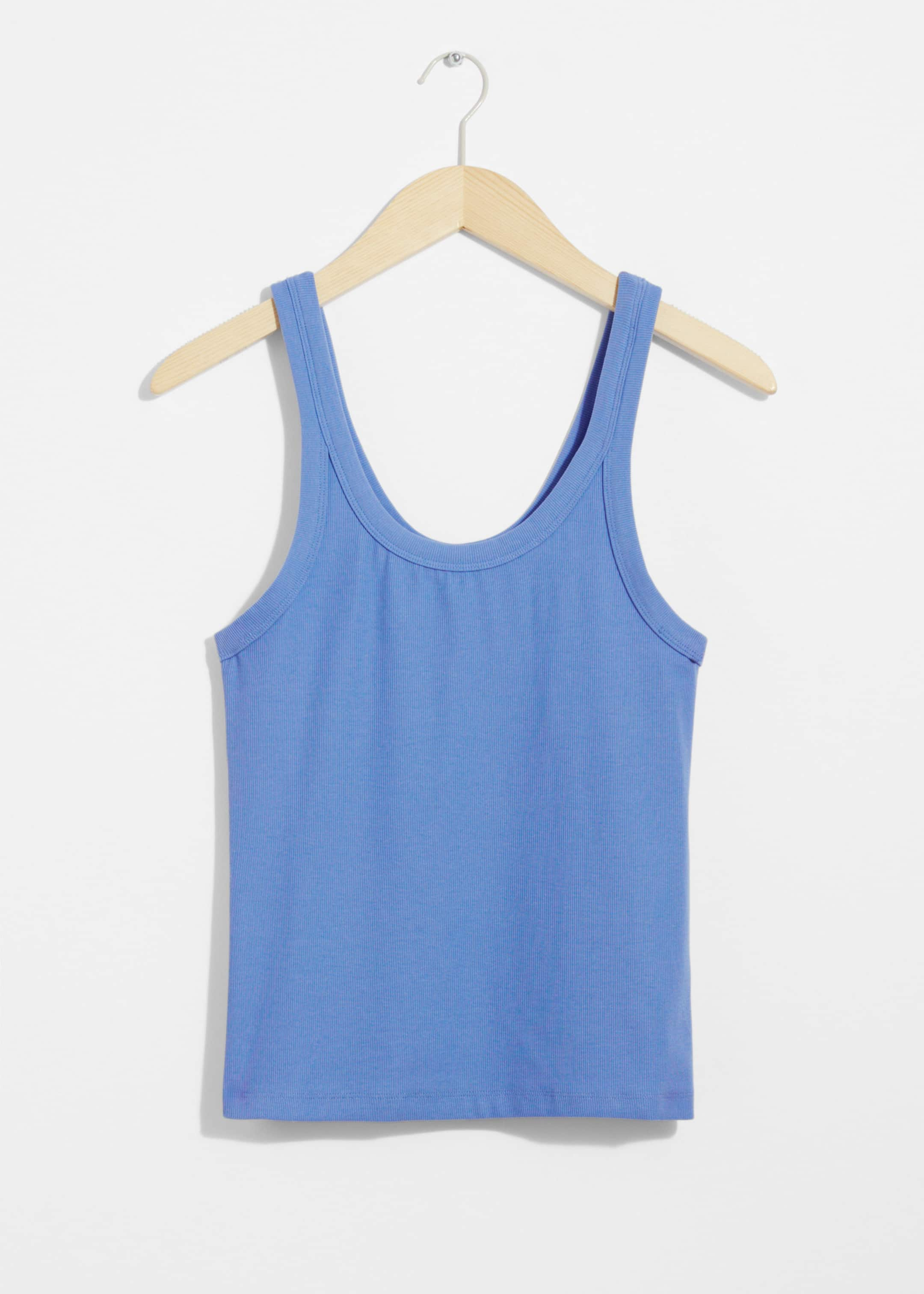 Scoop-Neck Tank Top - White - Still Life