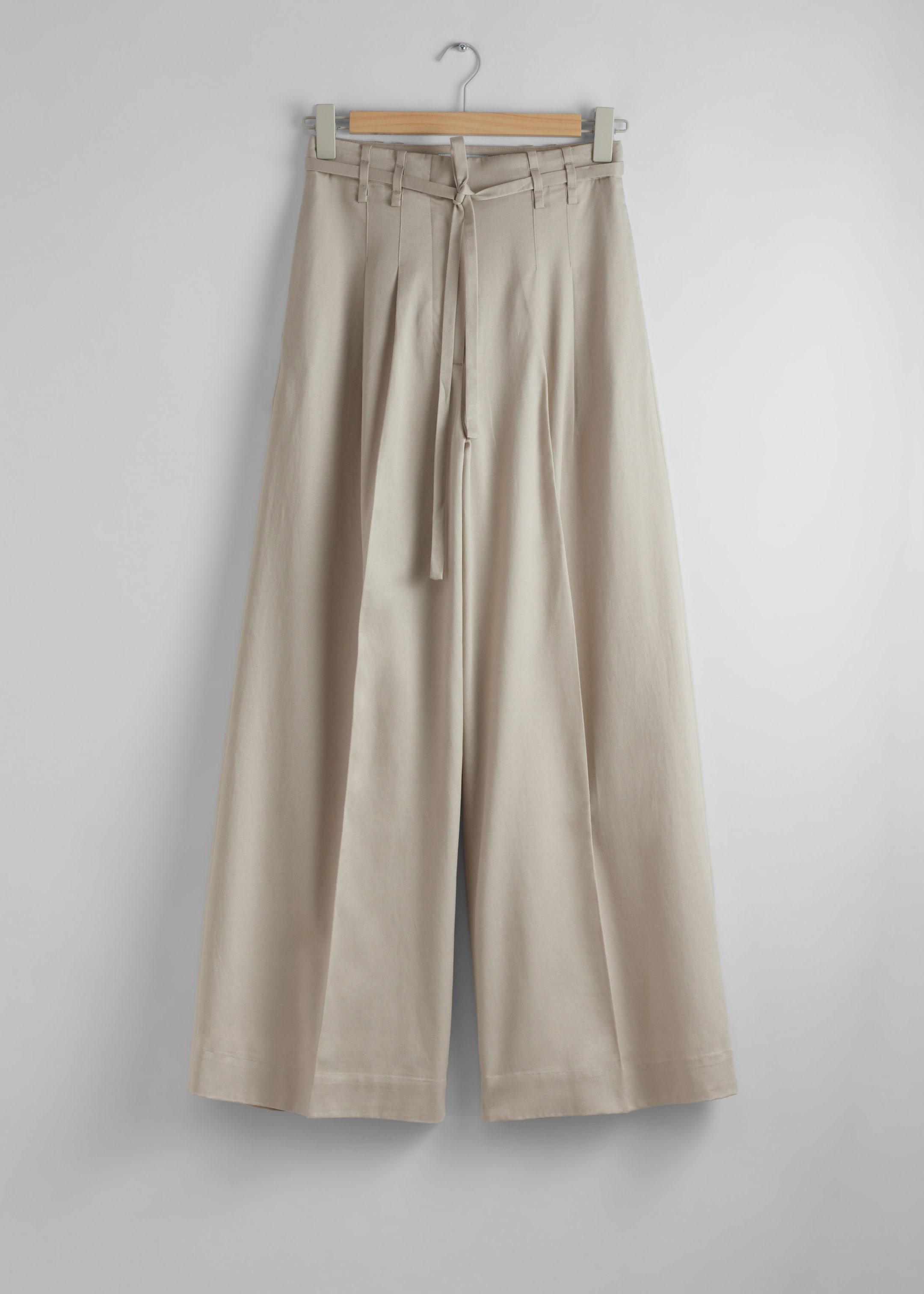 Wide Belted Trousers