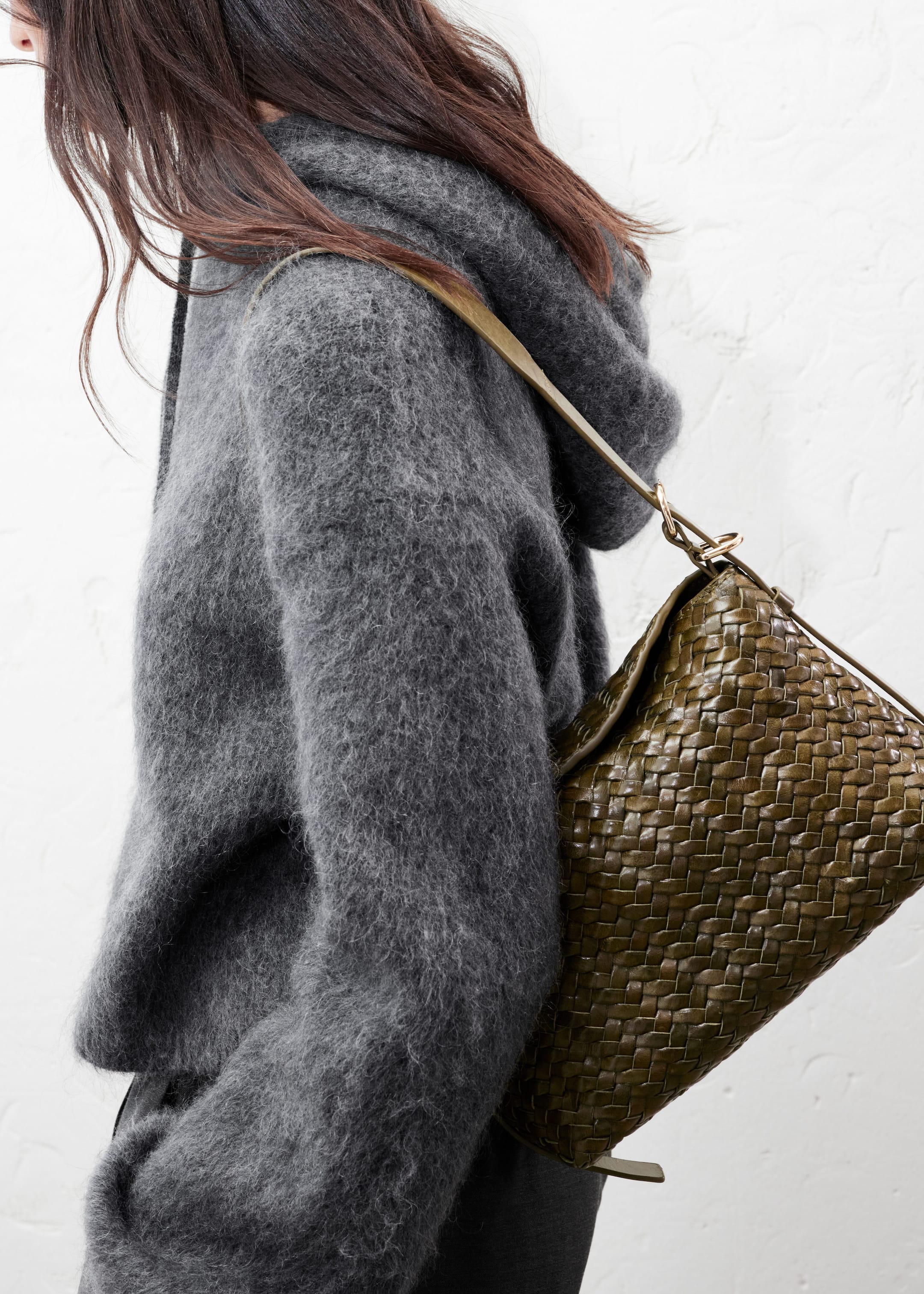 Small Braided Leather Tote - Khaki green - Lookbook