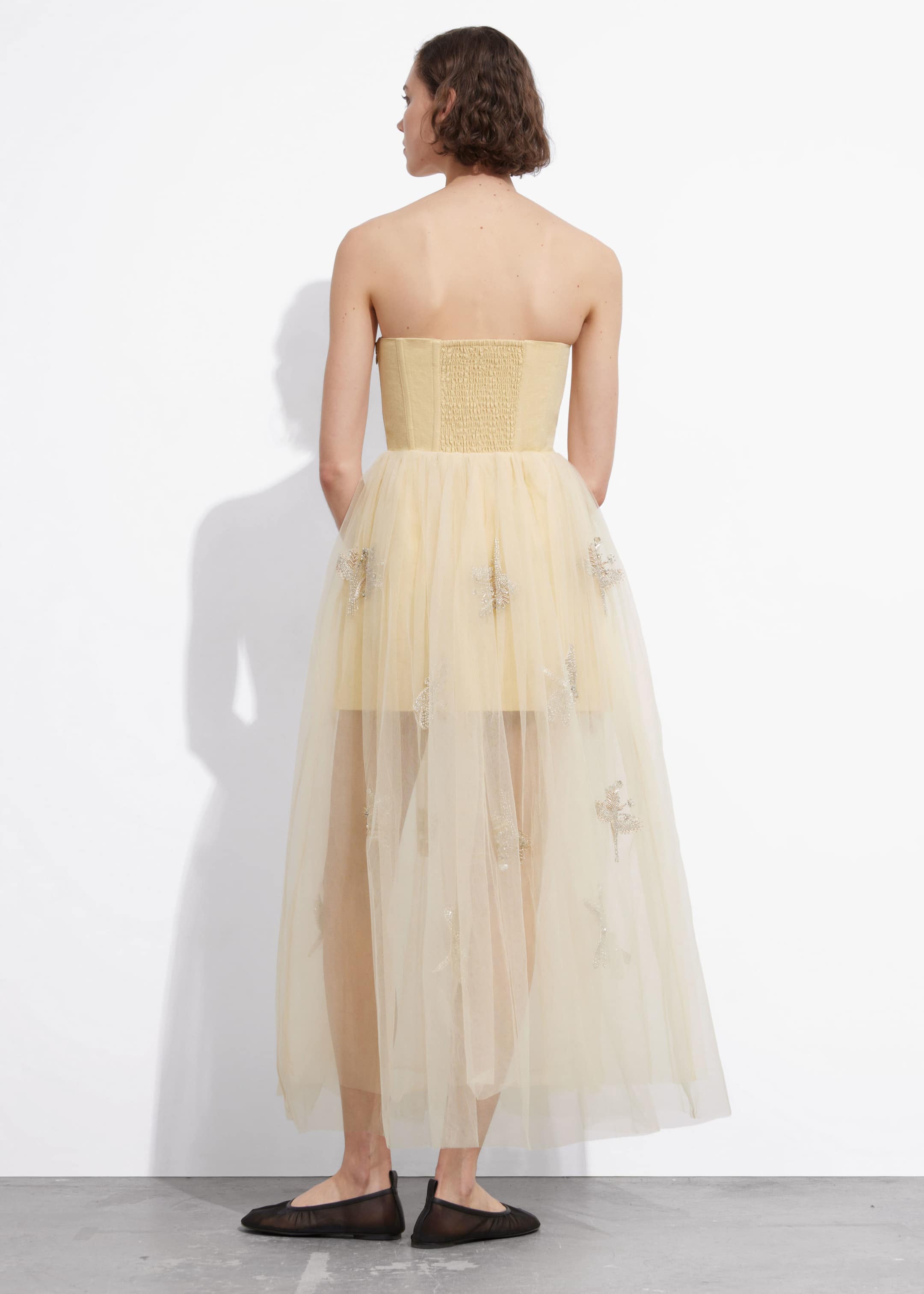 Robe midi transparente de style corset - Beige - Lookbook