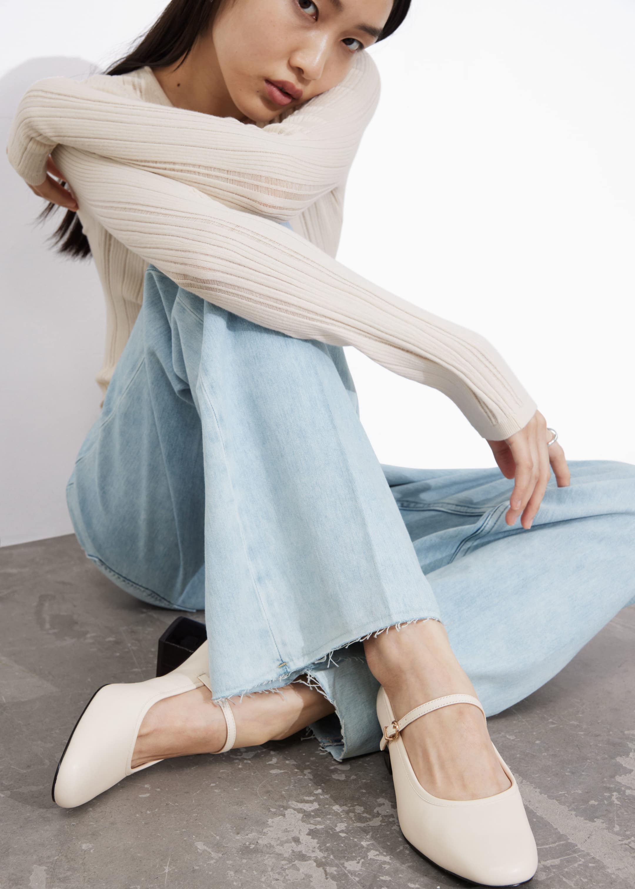 Mary Jane Pumps - Cream - Lookbook