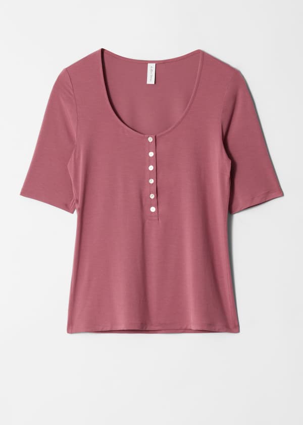 Scoop-Neck T-shirt
