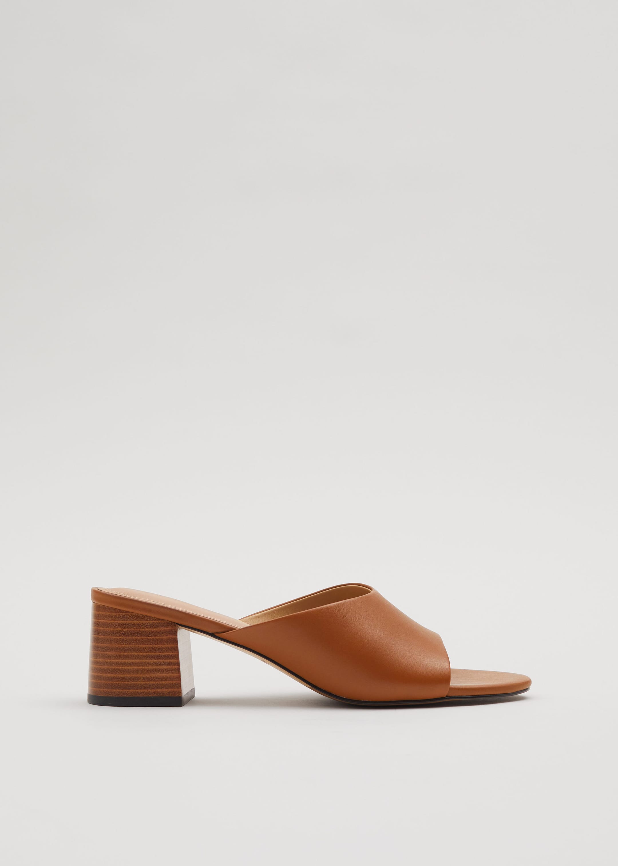 Image of Mules classiques en cuir