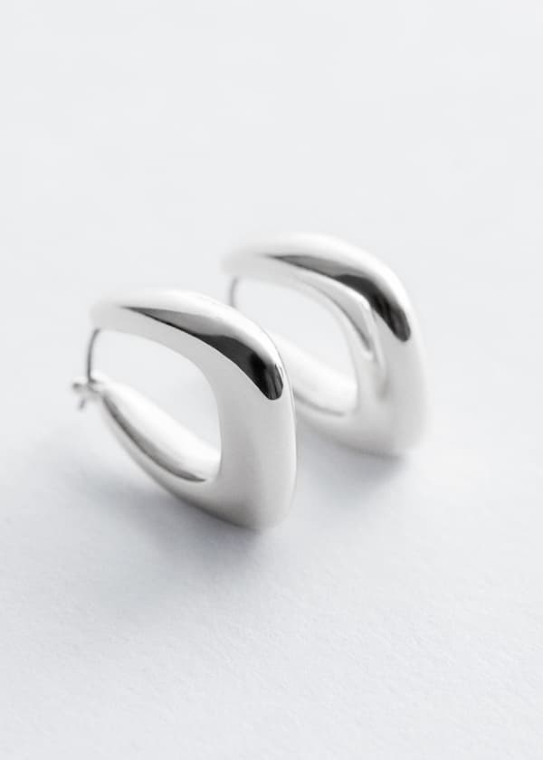 Chunky Oval Hoop Earrings