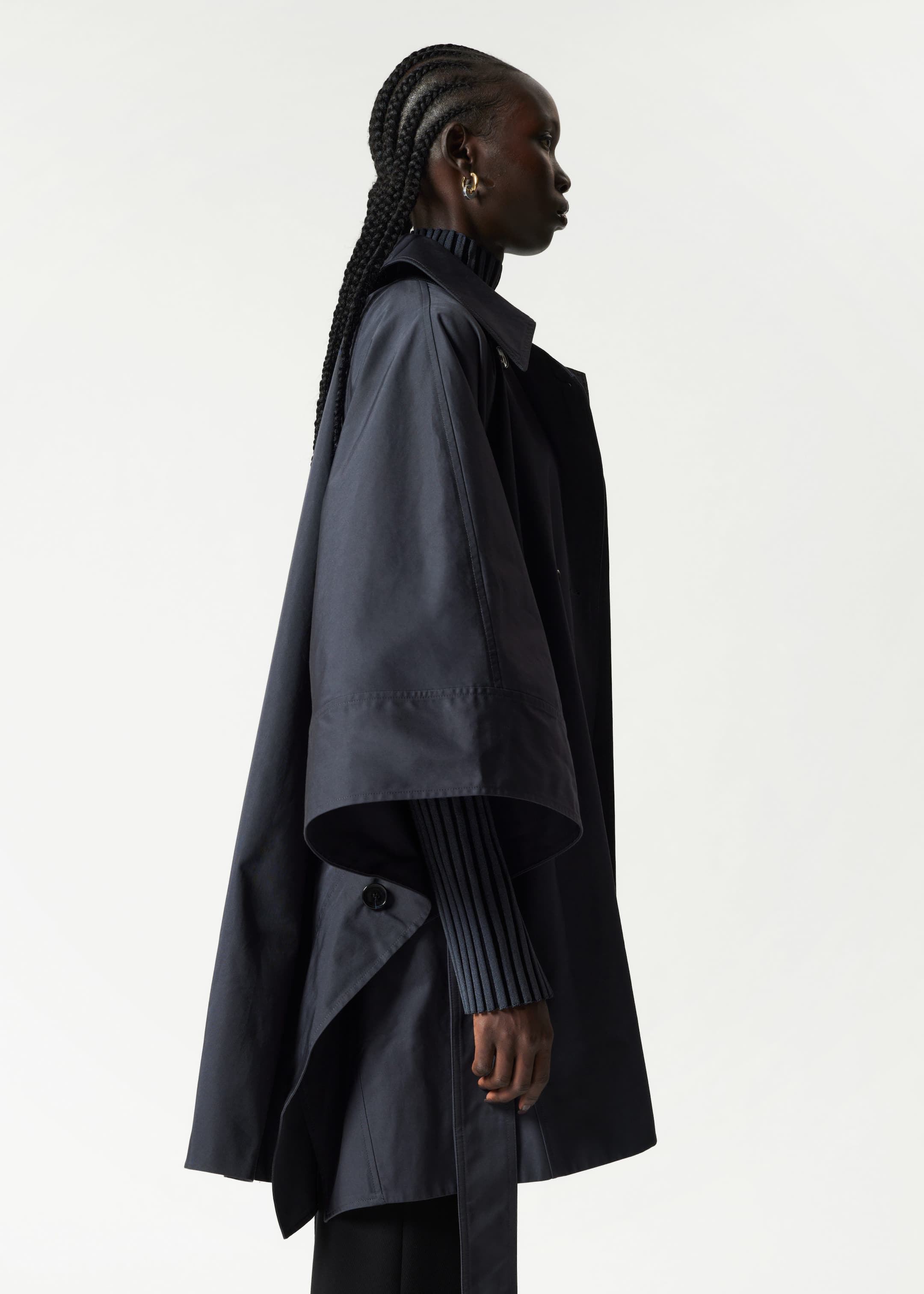 Cape trench-coat oversize - Bleu marine - Lookbook