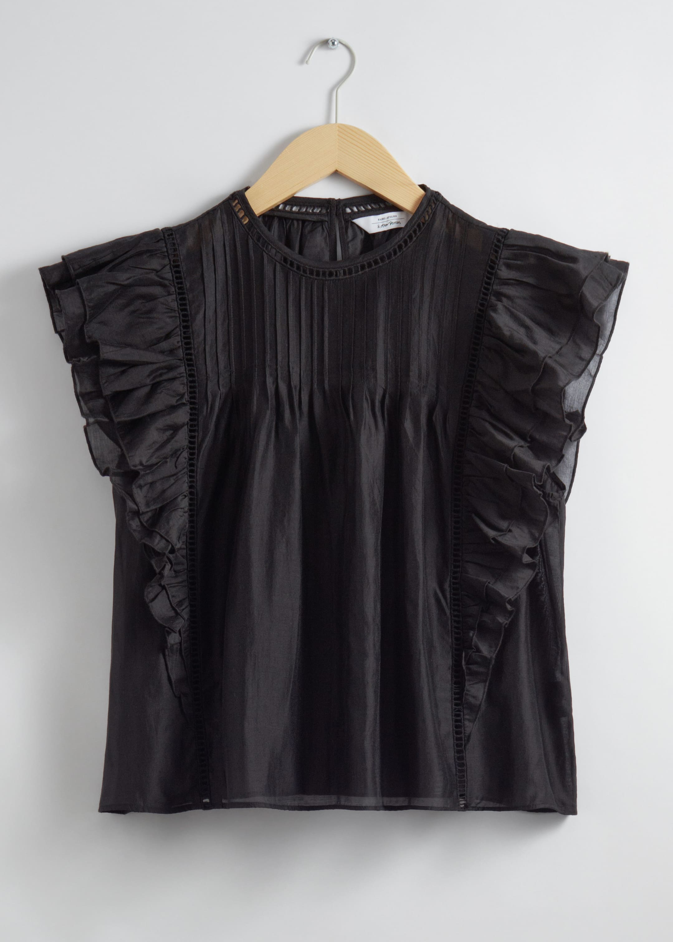 Ruffled Top - Black - Still Life