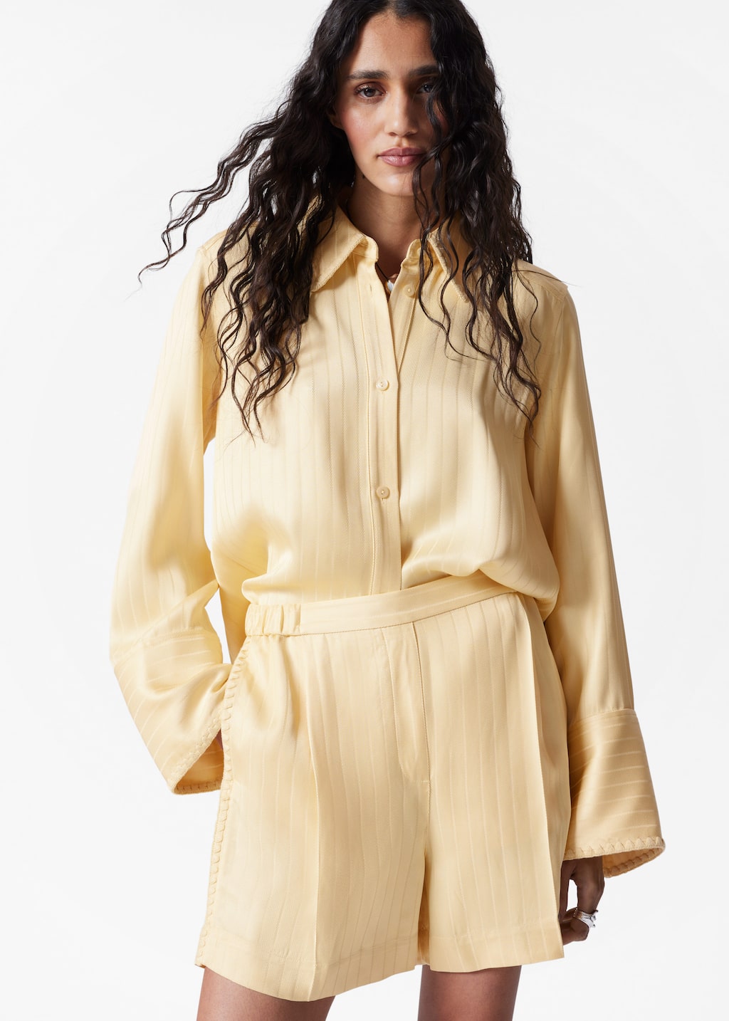 Press-Crease Jacquard Shorts - Light Yellow - Shorts