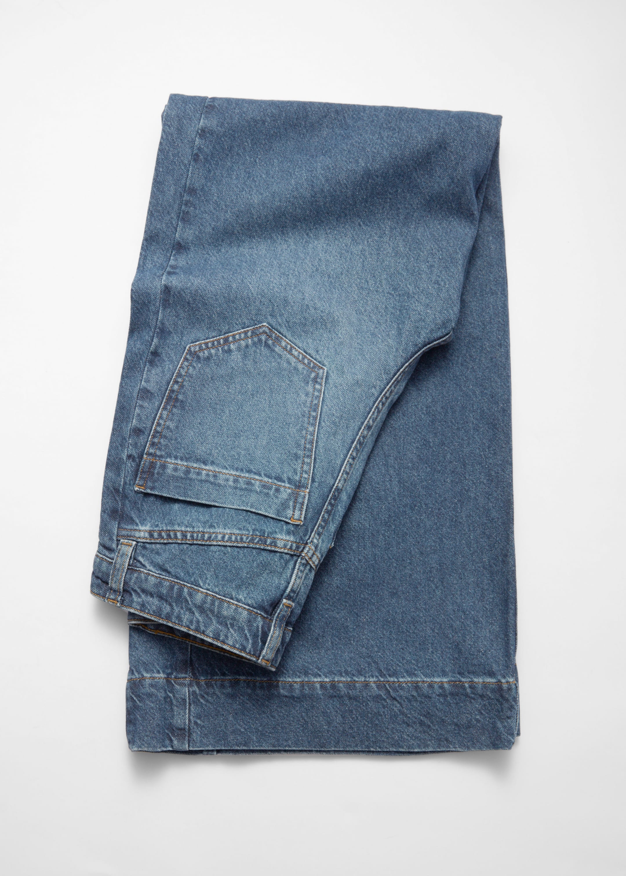 Wide Long Jeans - {{variantName}} - Descriptive Detail