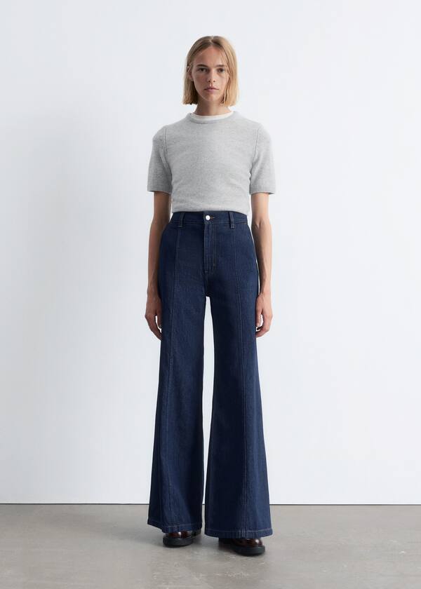 Bootcut Wrap-Seam Jeans
