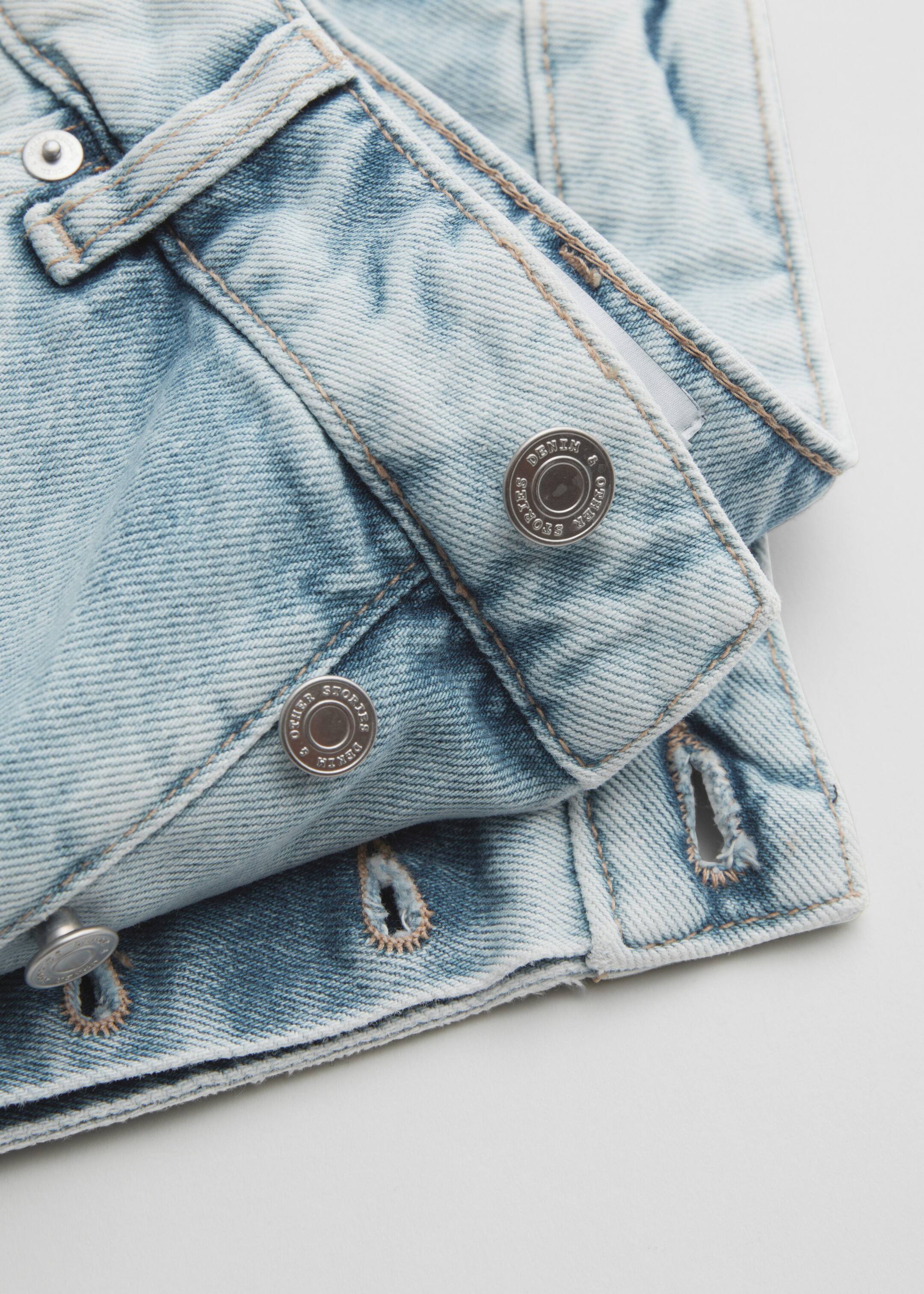 High-Waist Denim Shorts - {{variantName}} - Descriptive Detail