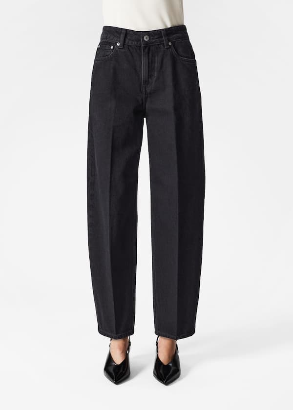 Tapered Jeans