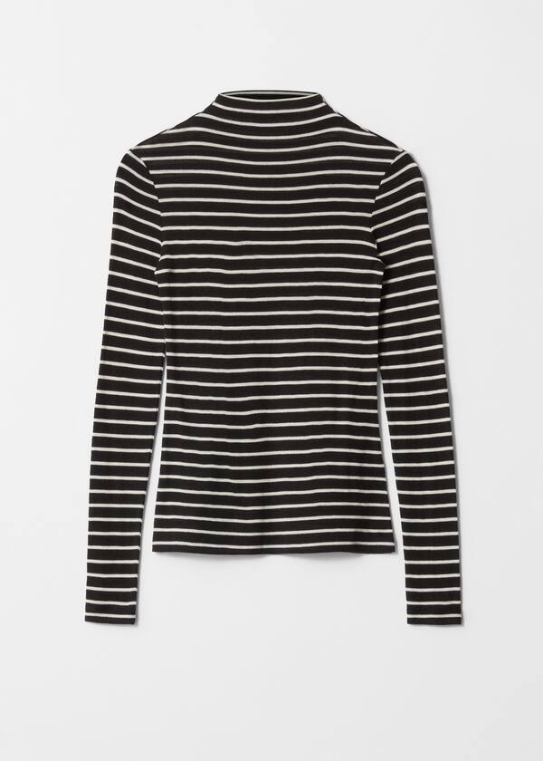 Mock-Neck Top