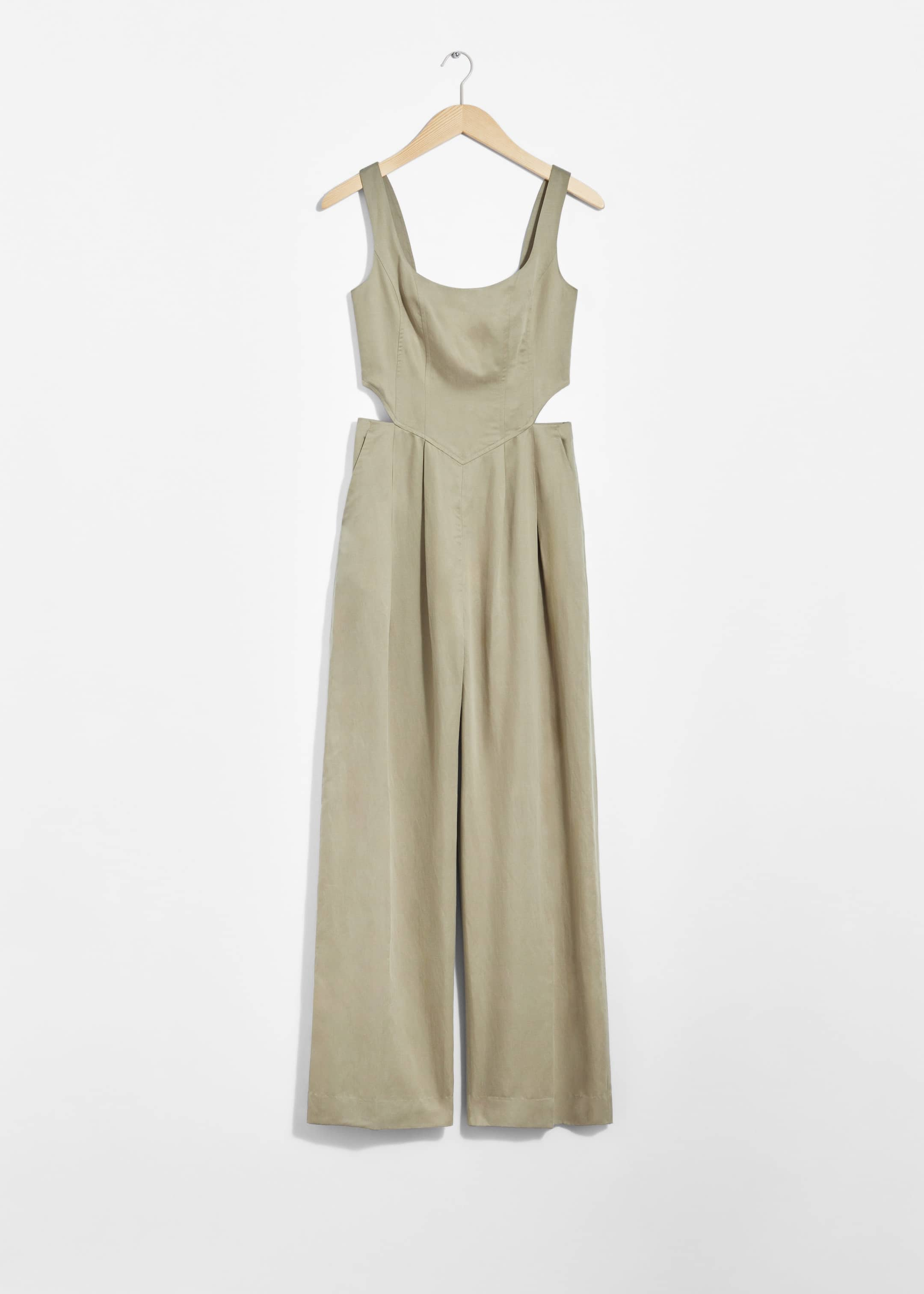 Ärmelloser Jumpsuit mit Cut-outs - Khaki - Stillleben