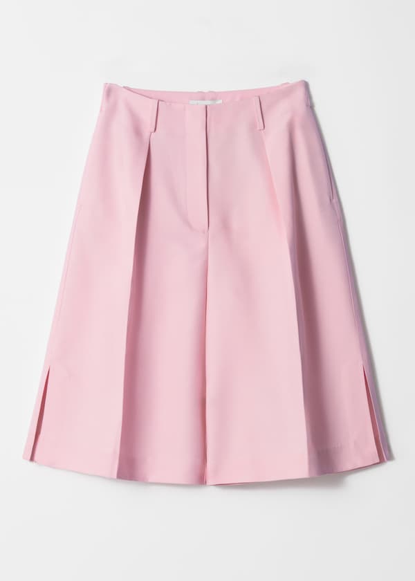 Pleated Bermuda Shorts