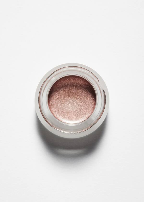 Cream Eye Colour