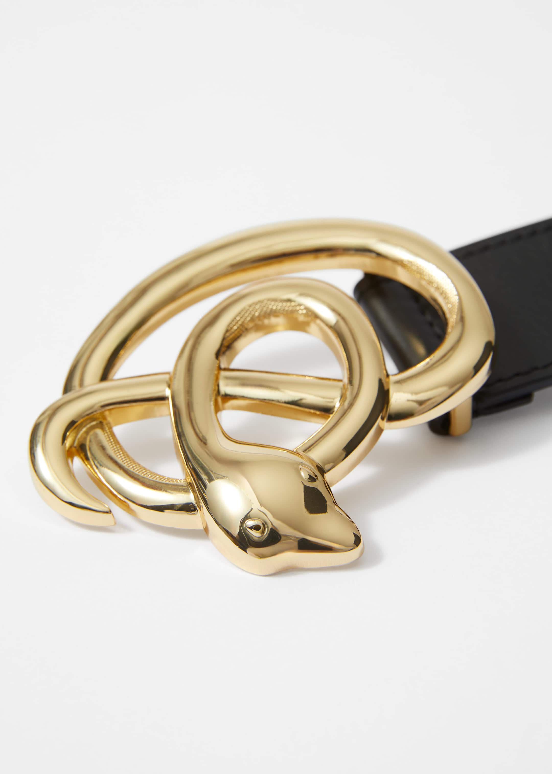 Sculptural Knot-Buckle Belt - {{variantName}} - Descriptive Detail