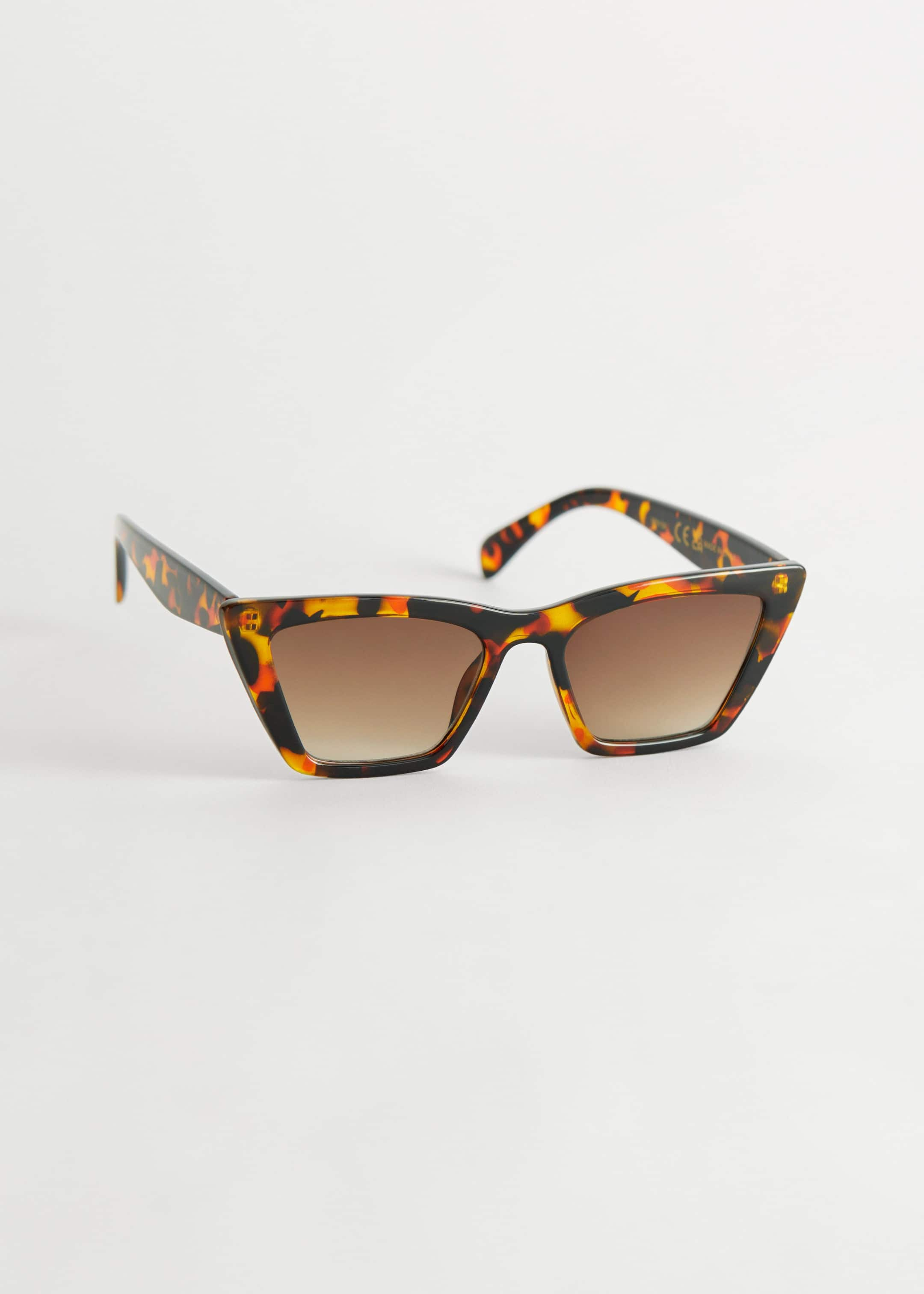 Angular Cat Eye Sunglasses - Brown - Still Life