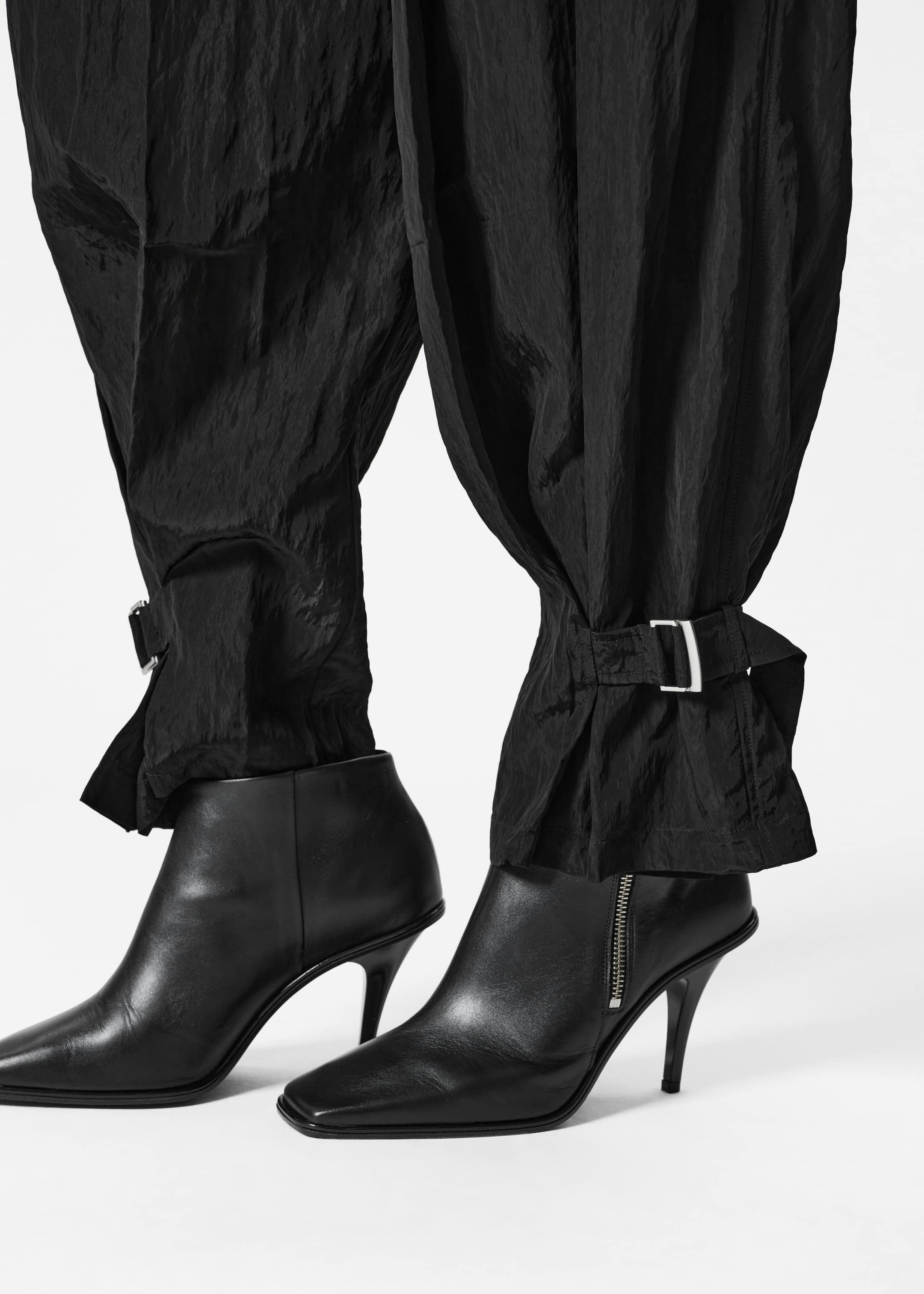 Belted Box-Pleat Trousers - Black - Lookbook