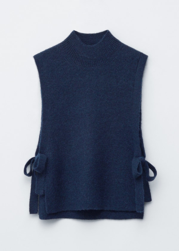 Wool Bib Collar