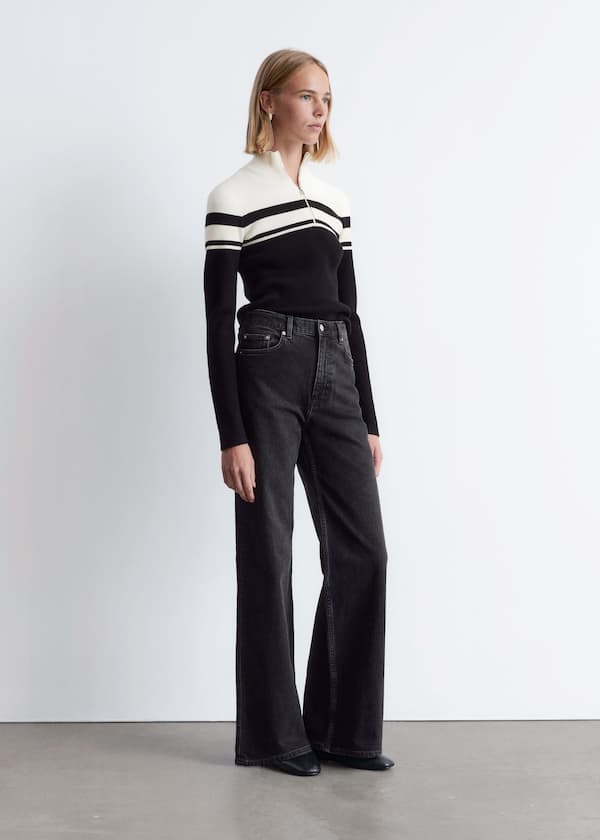 Wide-Leg Jeans
