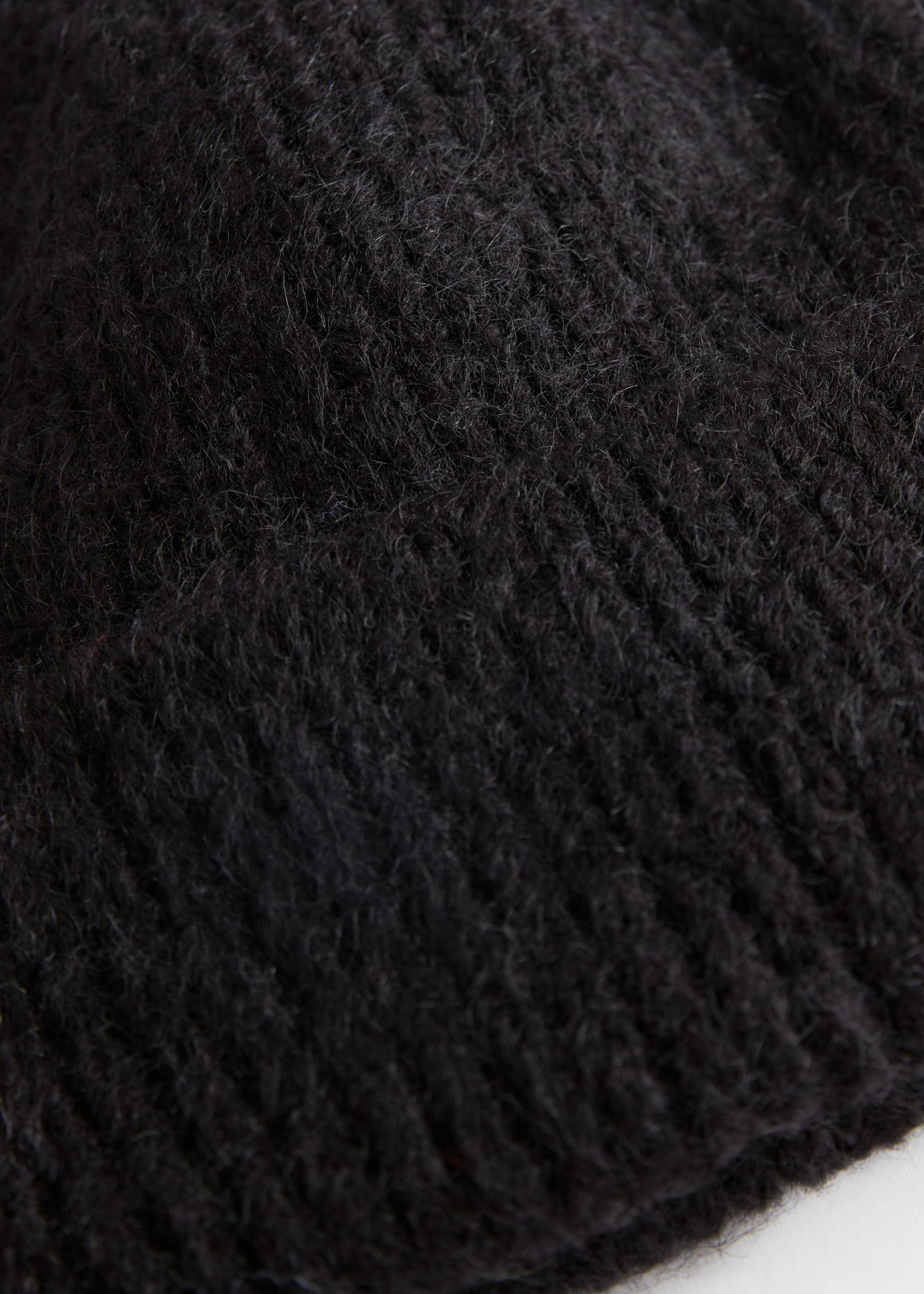 Ribbed Wool Blend Beanie - {{variantName}} - Descriptive Detail