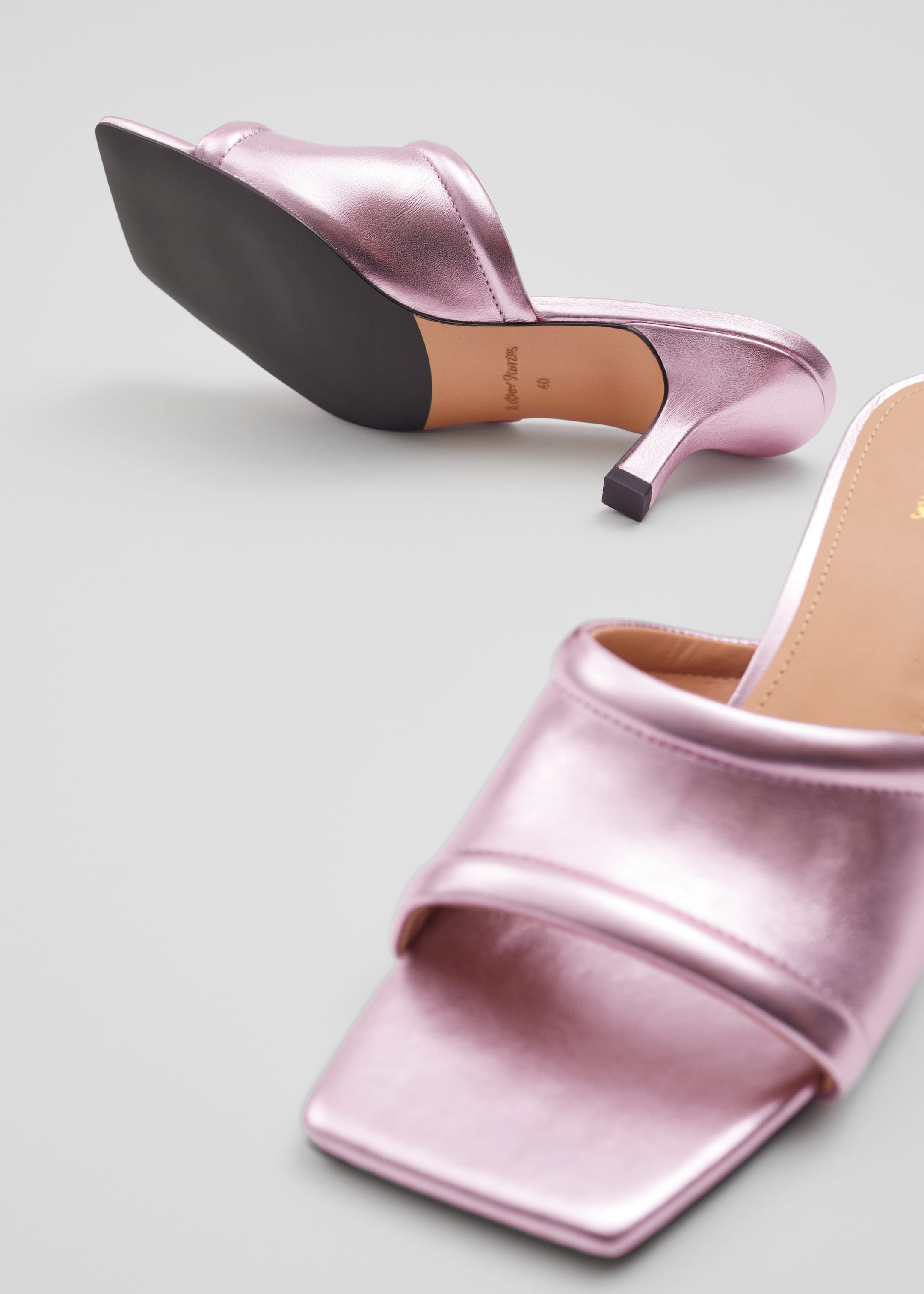 Pink leather mules online