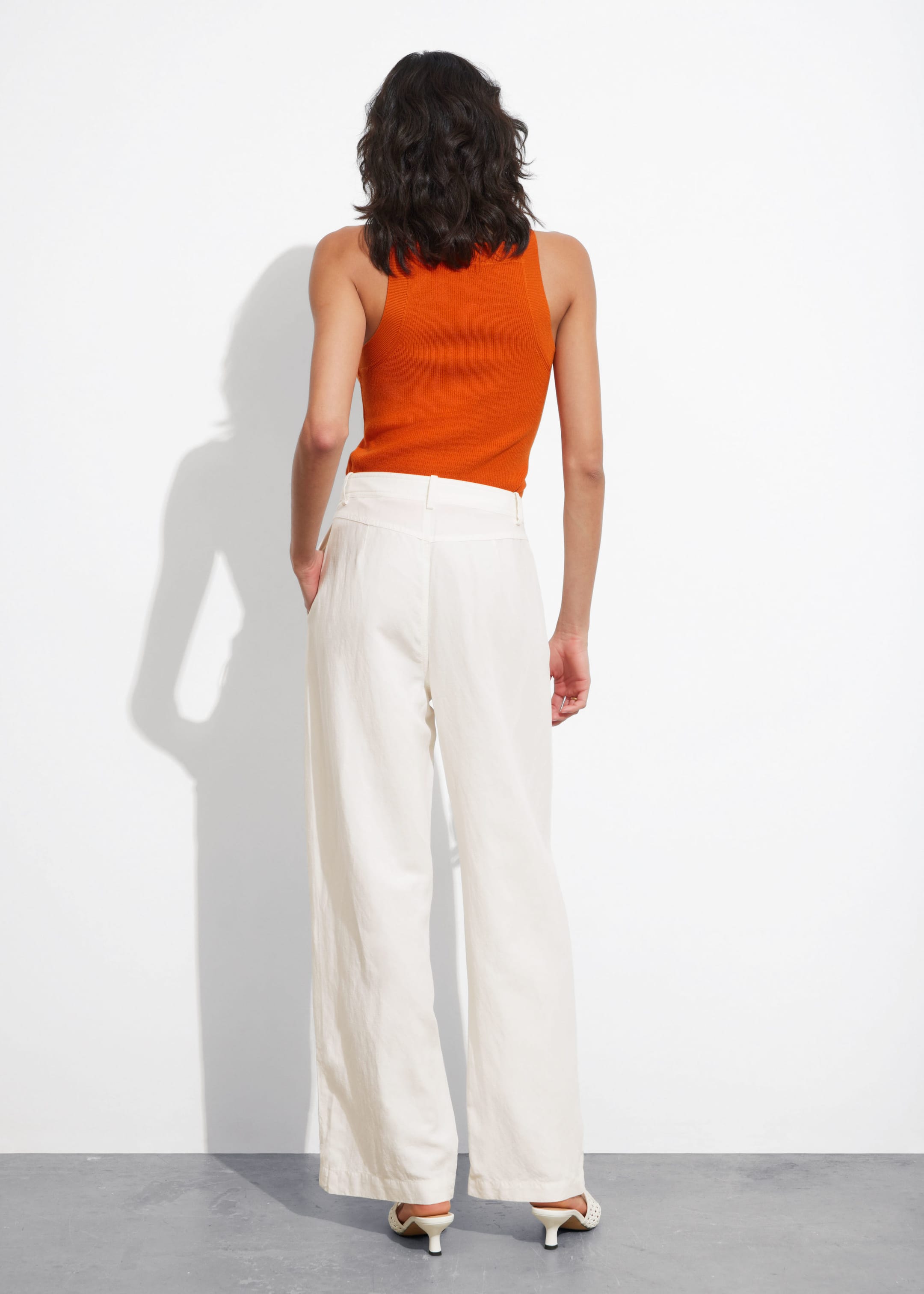 Square-Neck Tank Top - Orange - Lookbook