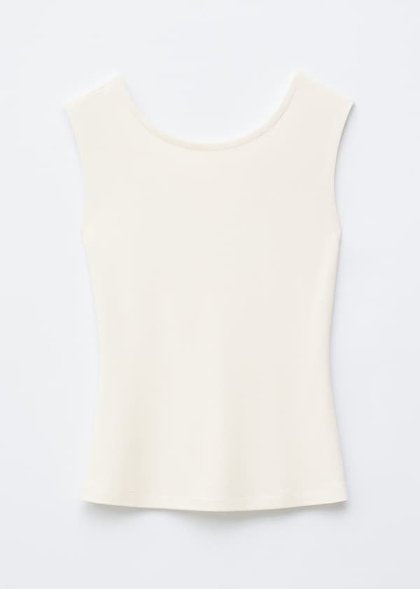 V-Cut Back Top