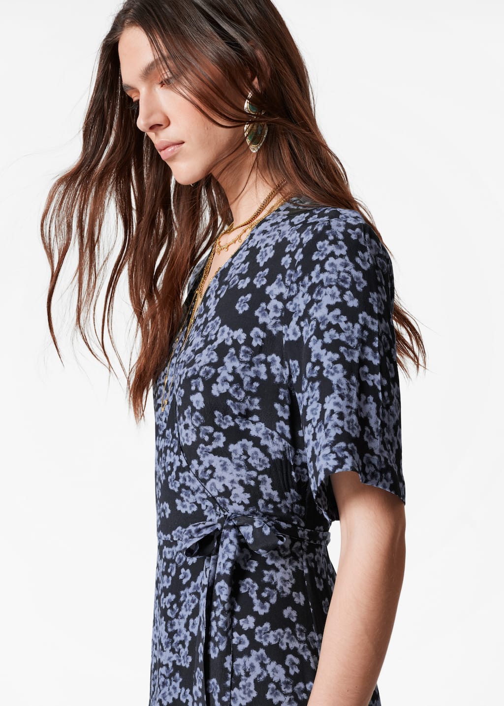 “& Other Stories” プリントリネンラップドレス Blue/Floral & Other Stories” プリントリネンラップドレス Blue/Floral