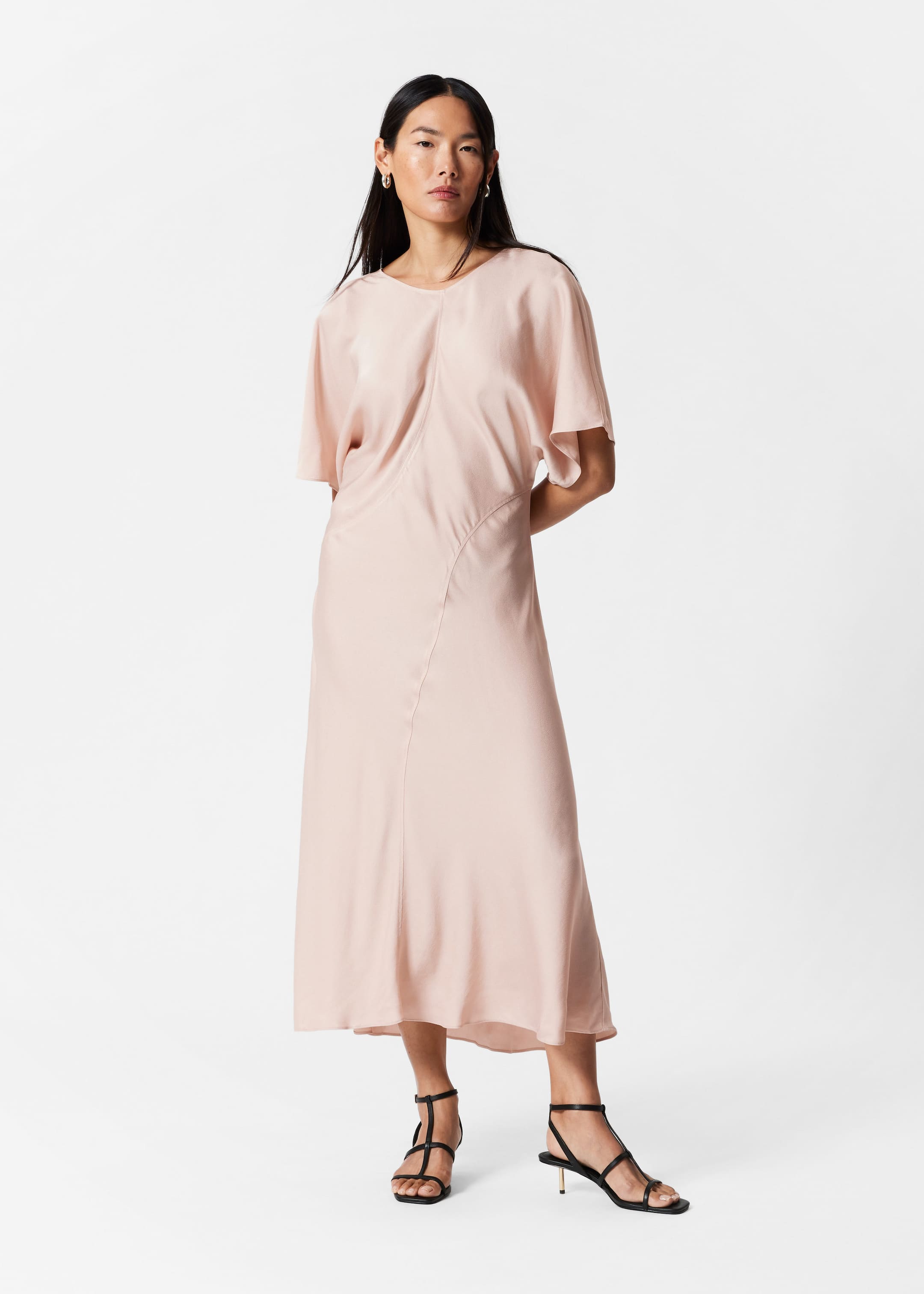 Image of Robe midi en satin