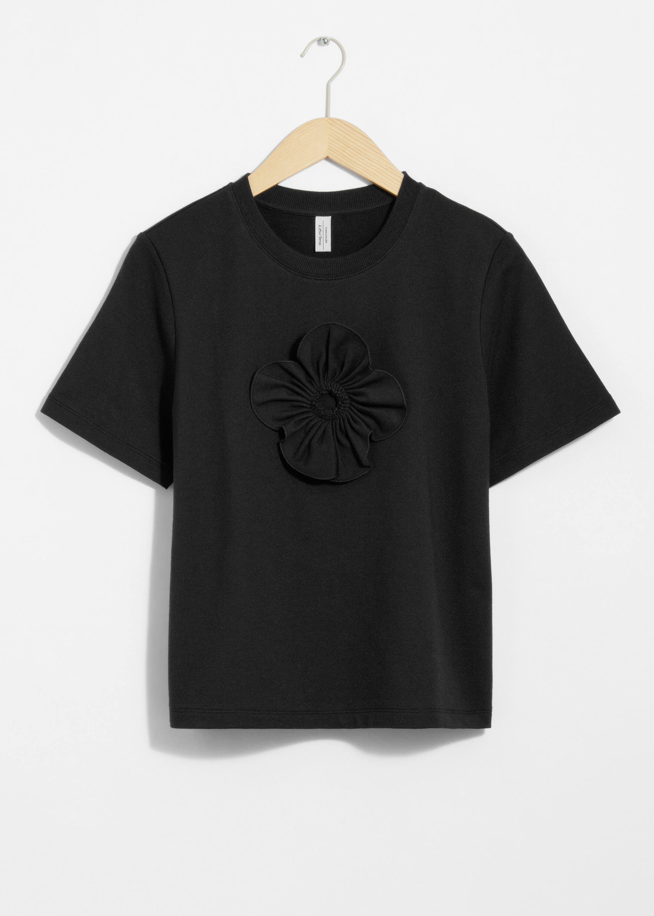 Floral-Appliqué T-Shirt - White - Still Life