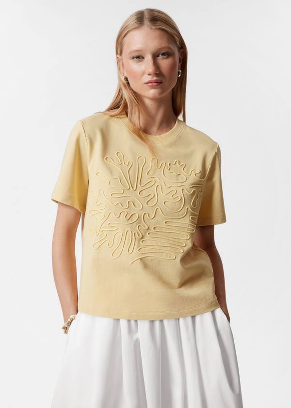 Floral-Appliqué T-Shirt