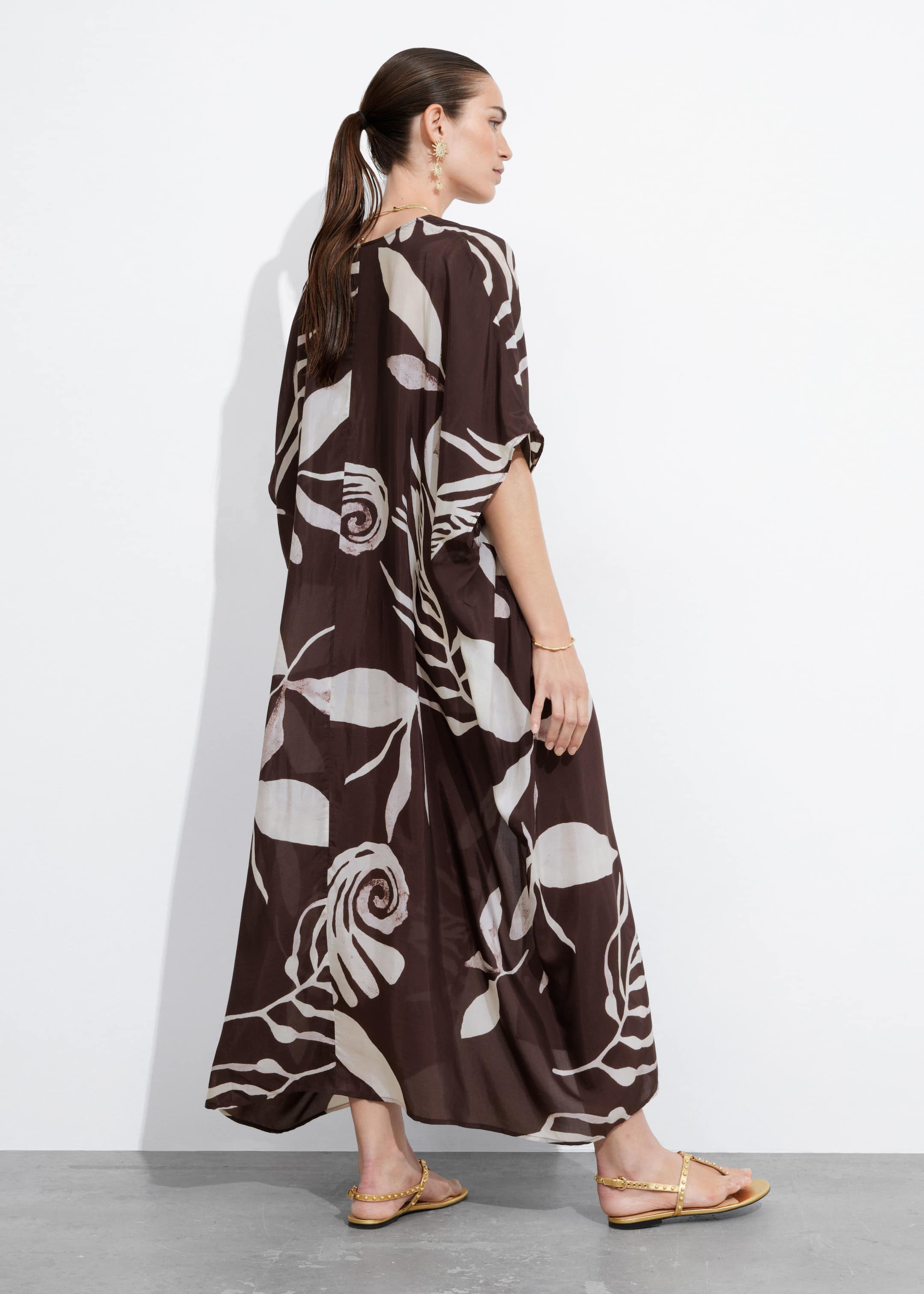 Robe midi imprimée - Imprimé brun - Lookbook