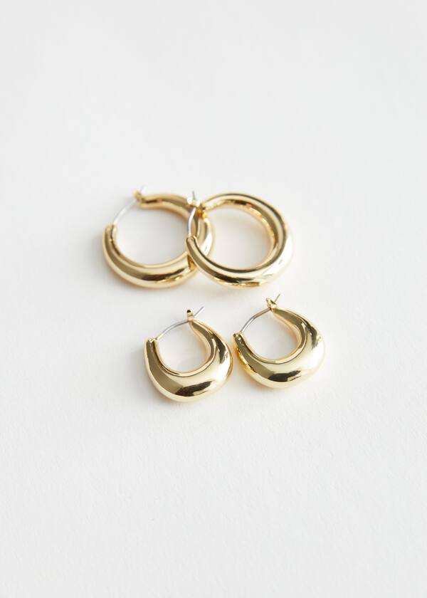 StillLife Front Image of Stories Chunky Hoop Earrings Set in Gold