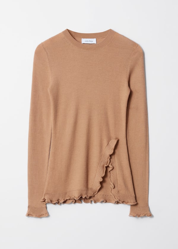 Ruffled-Slit Top