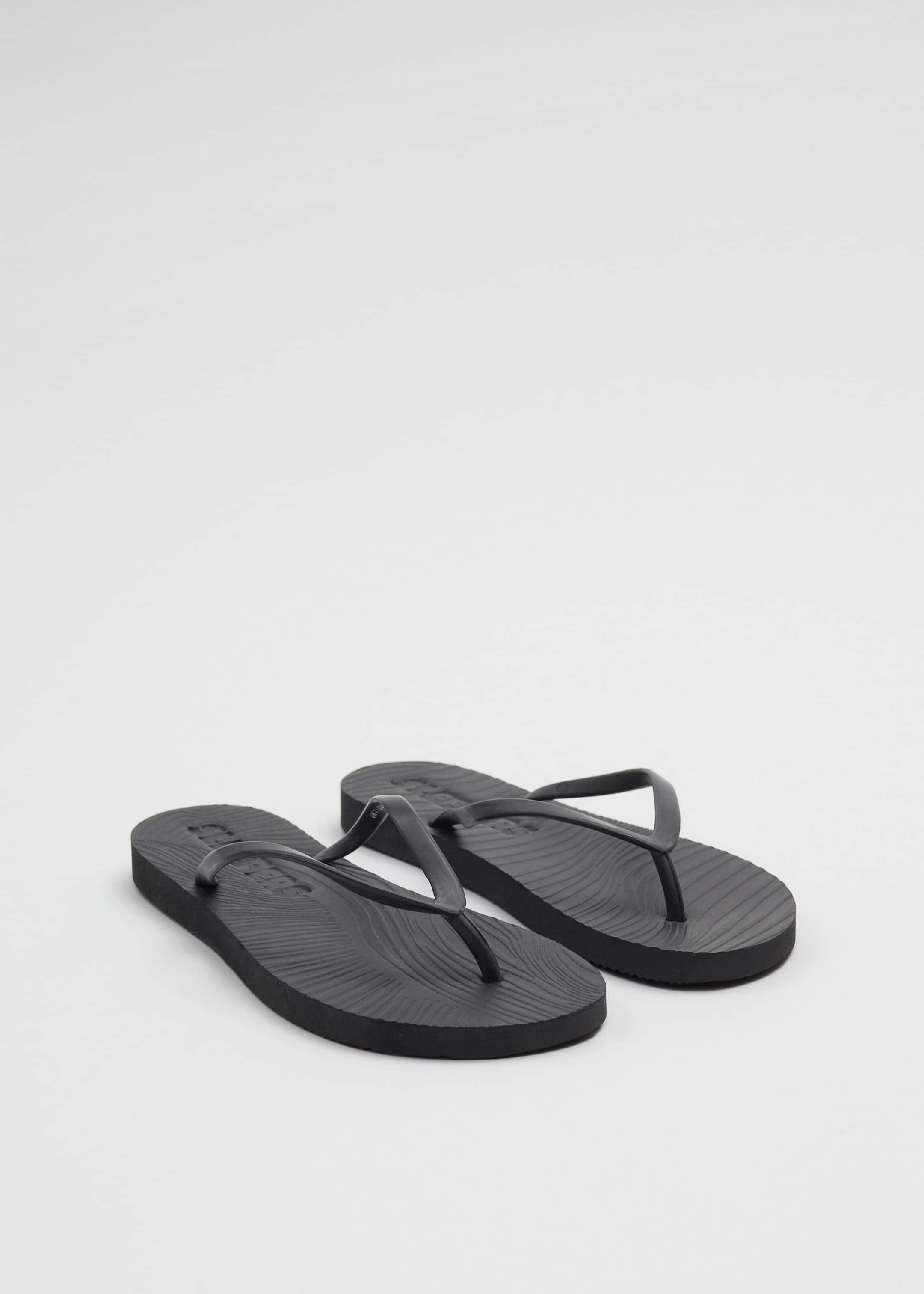 Sleepers Slim Flip Flops - Black - Still Life