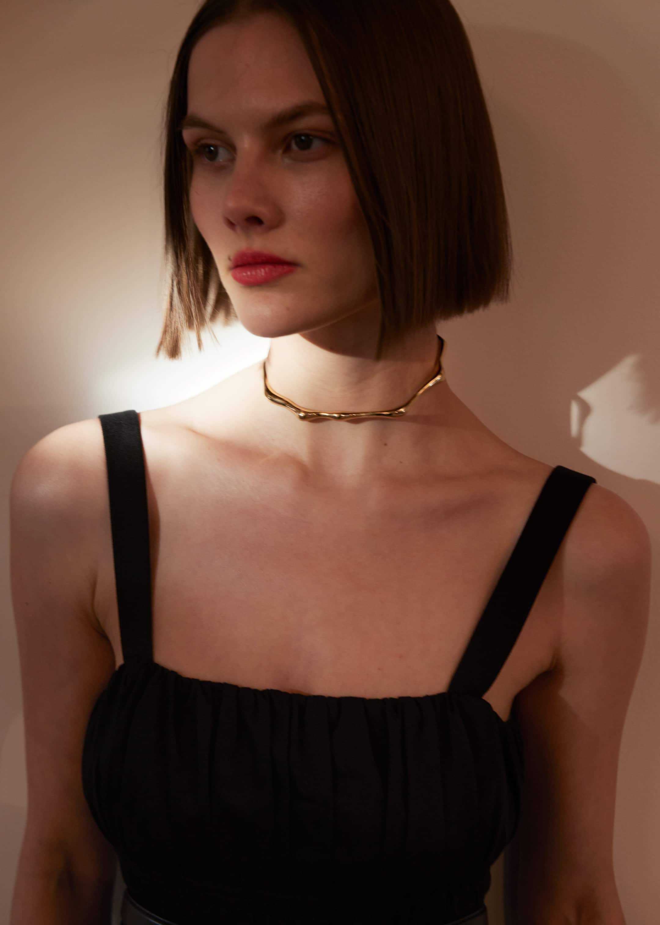 Sculptural Choker Necklace - Gold - Lookbook