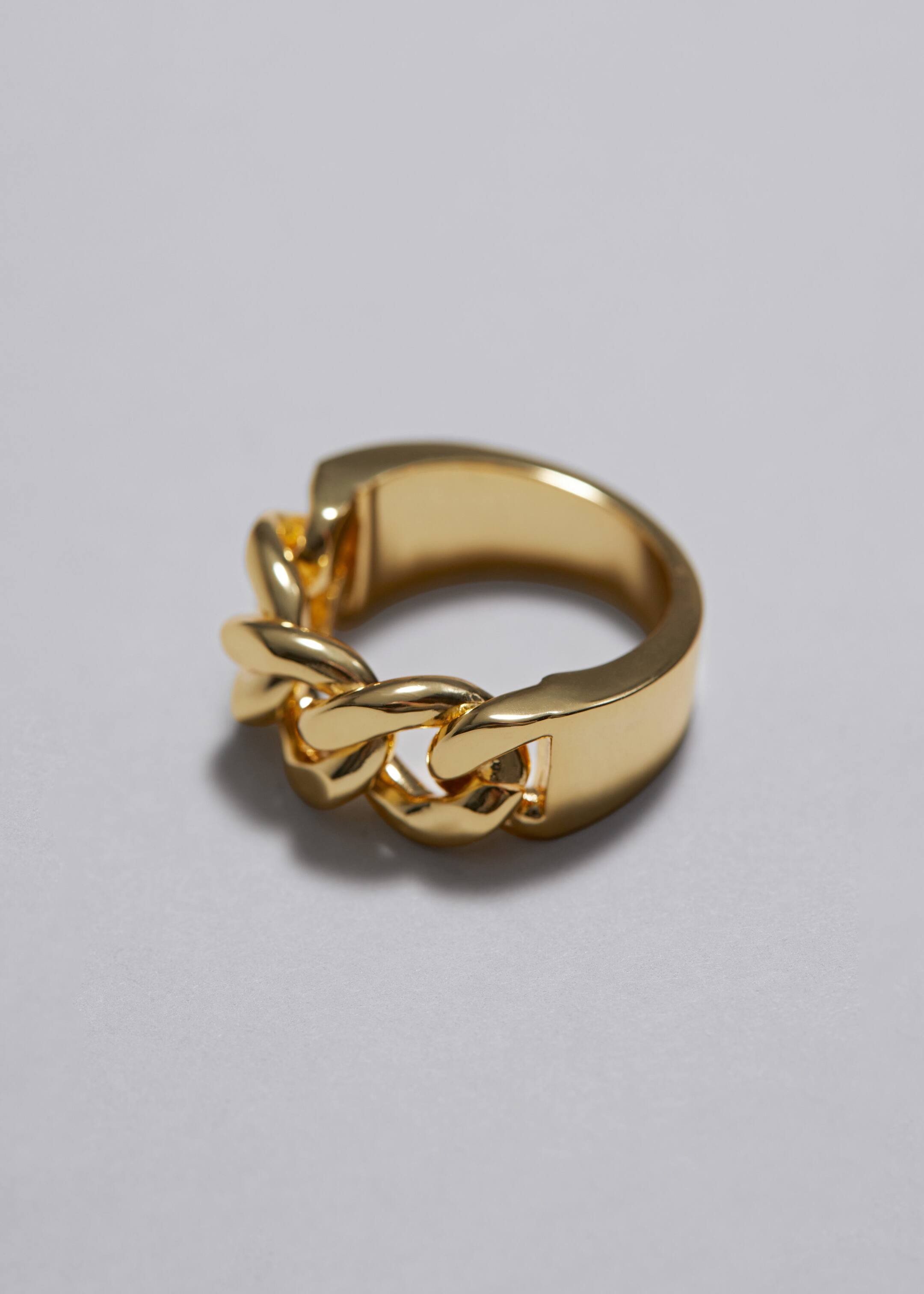 Chunky Chain Ring - {{variantName}} - Descriptive Detail