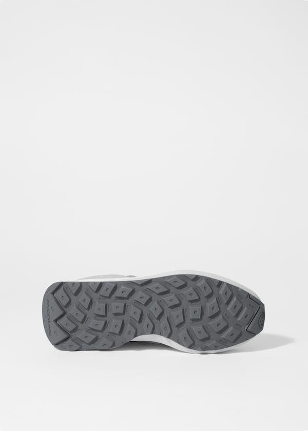 New Balance 370 Sneakers