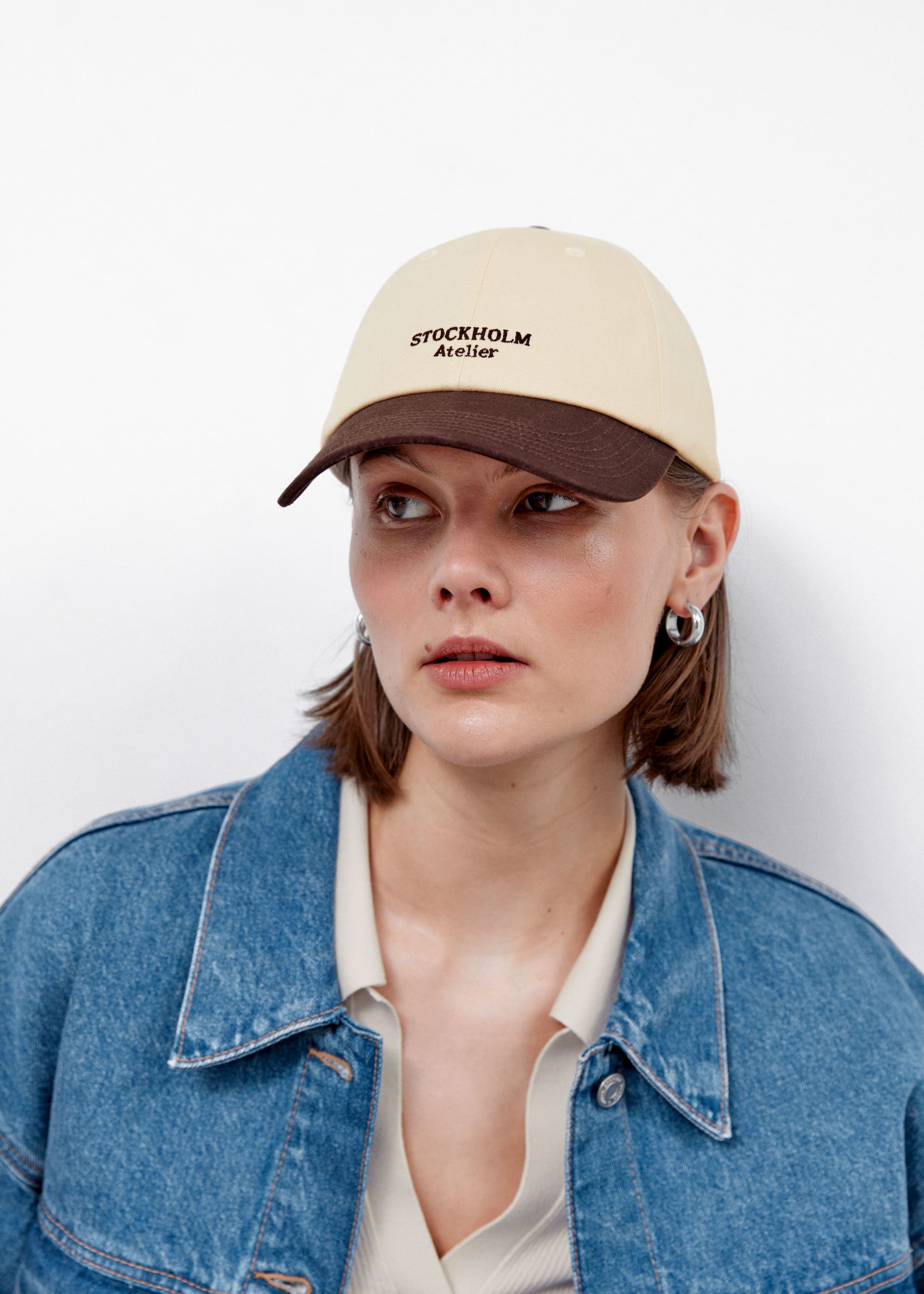 Basecap mit Stickerei - Himmelblau - Lookbook