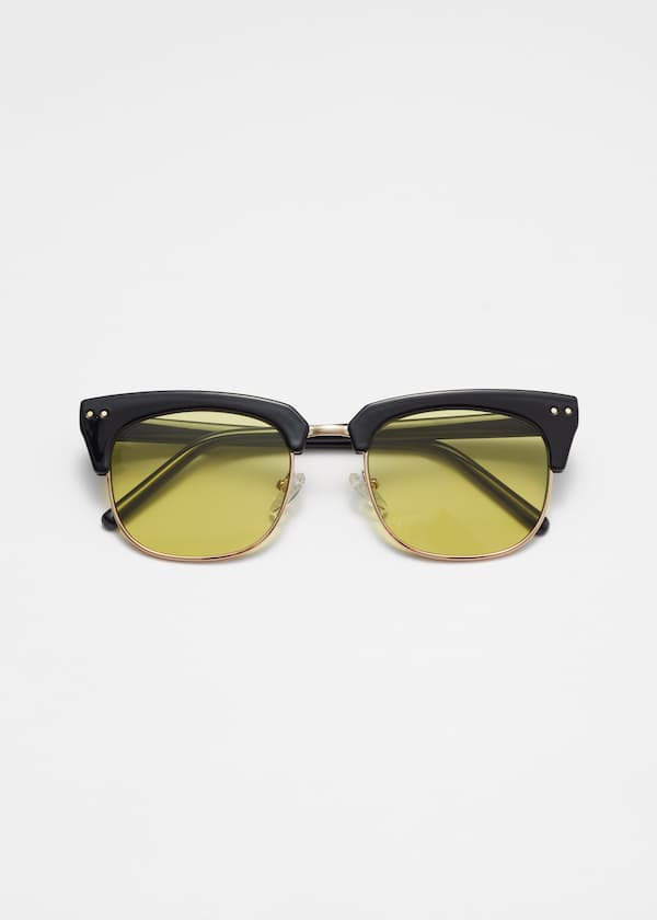 Classic D-Frame Sunglasses
