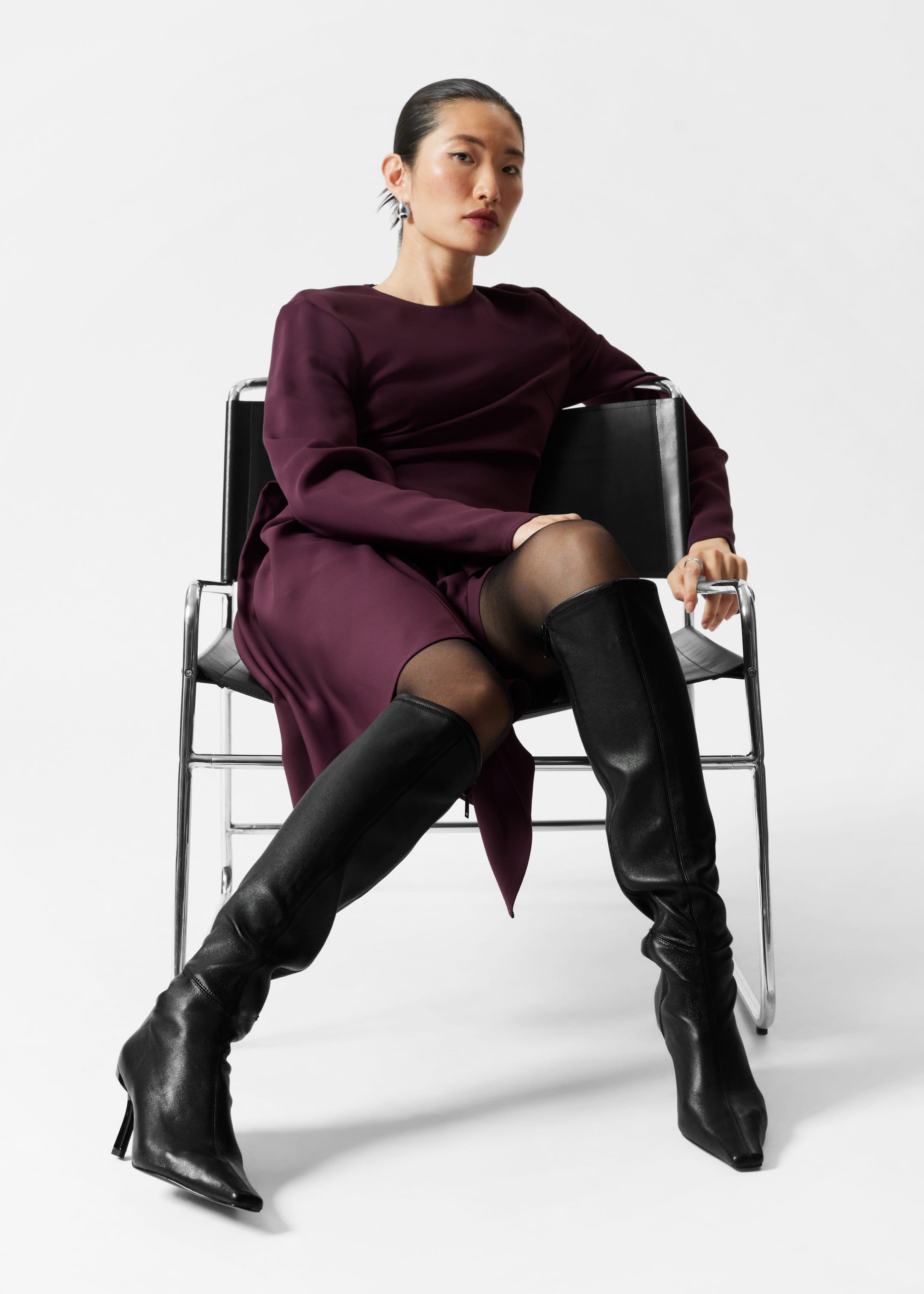 Bottes hauteur genou en cuir extensible - Noir - Lookbook