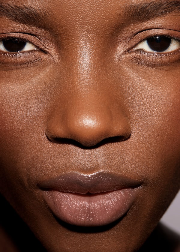 Sheer Lip Colour